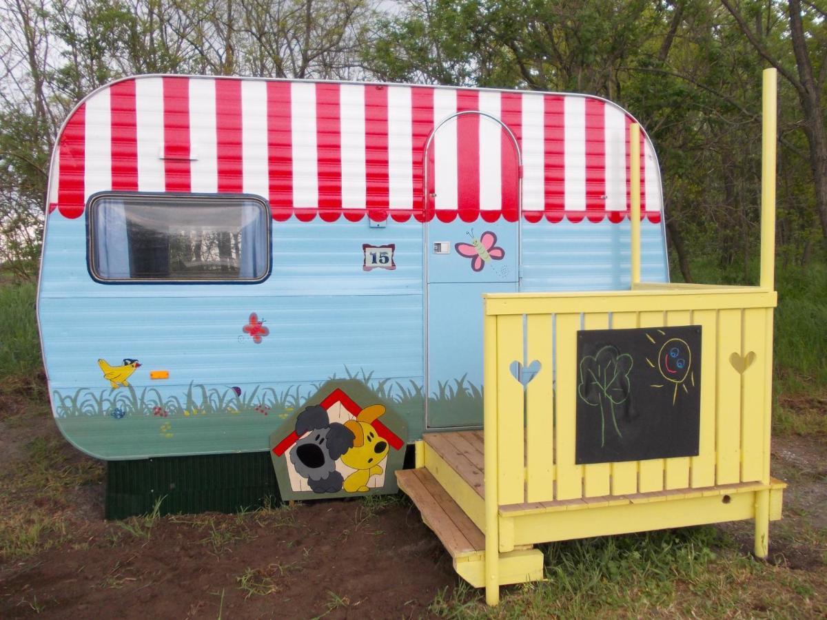 Camping Fantazia Tanya Szentkiraly Luaran gambar